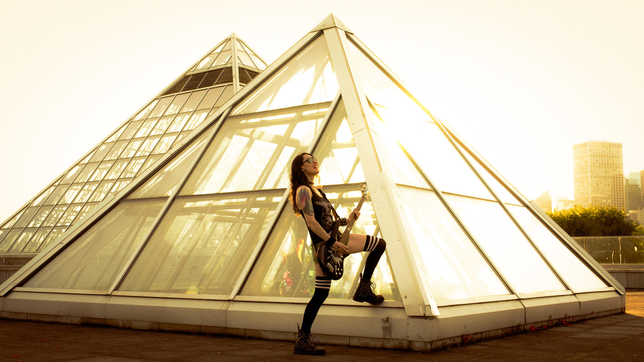 Lezzy-Osbourne-Press05