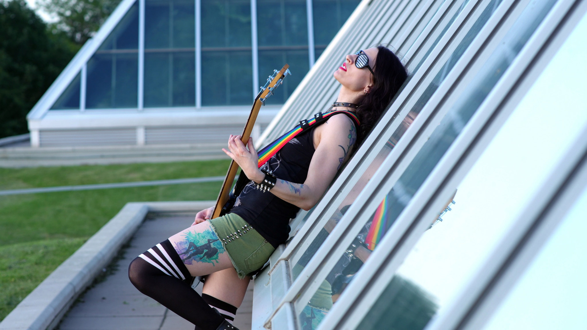 Lezzy-Osbourne-Press07